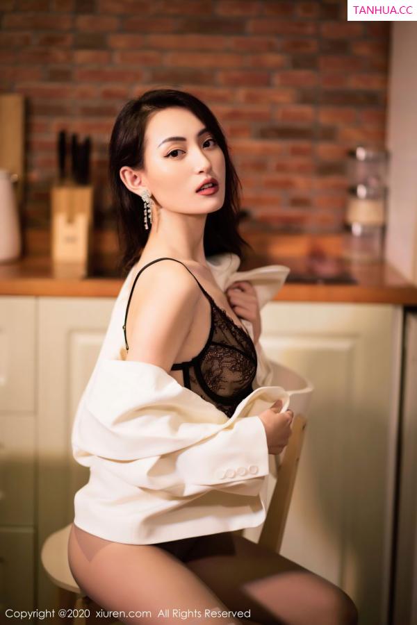 程慧娴  [XiuRen]高清写真图 2020.10.30 No.2718 陈舒羽第4张图片